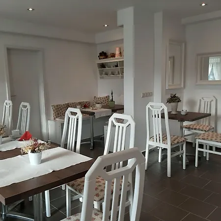 Pension Mark 3* Hoyerswerda